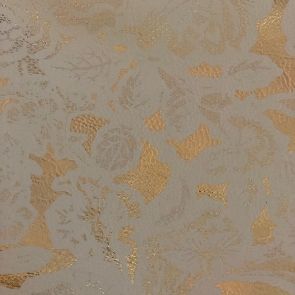 Be Yourself Clutch - Picture 3 of 3